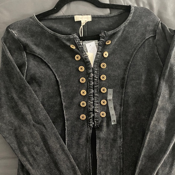 Gilded Intent Tops - BUCKLE NEW Gilded Intent Dark GrayRibbed Long Sleeve